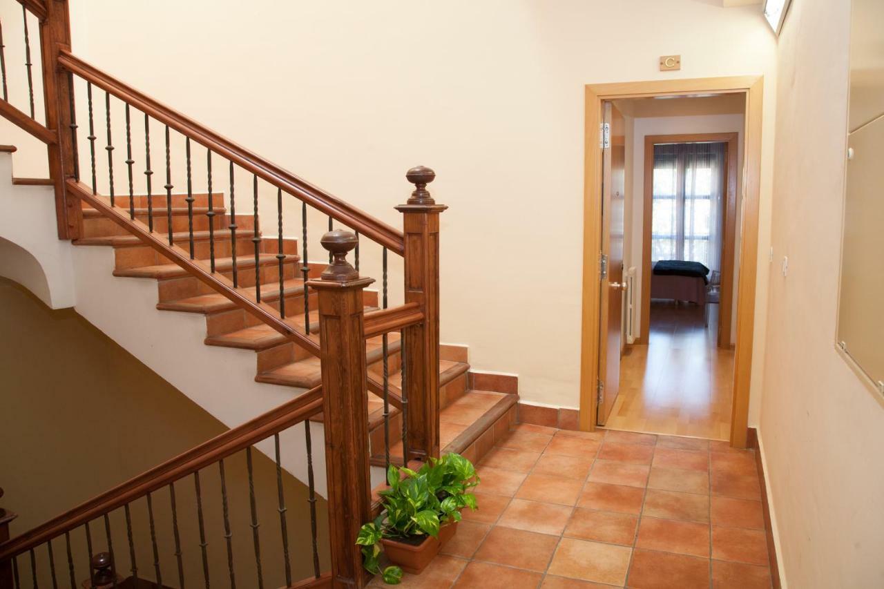 Dean Dos Catedrales Apartment Сарагоса Екстериор снимка